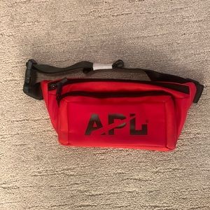 Apl Fanny pack